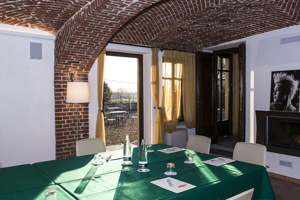 Best Western Plus Hotel Le Rondini San Francesco al Campo Exterior photo